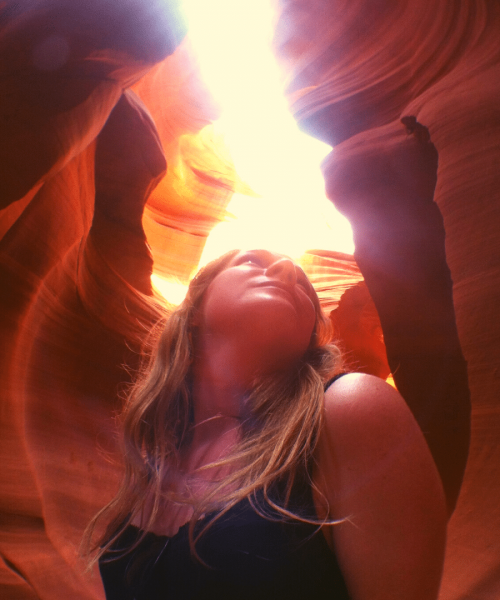 Photo Alizé Morgann assistante virtuelle et bras droit Antelope Canyon